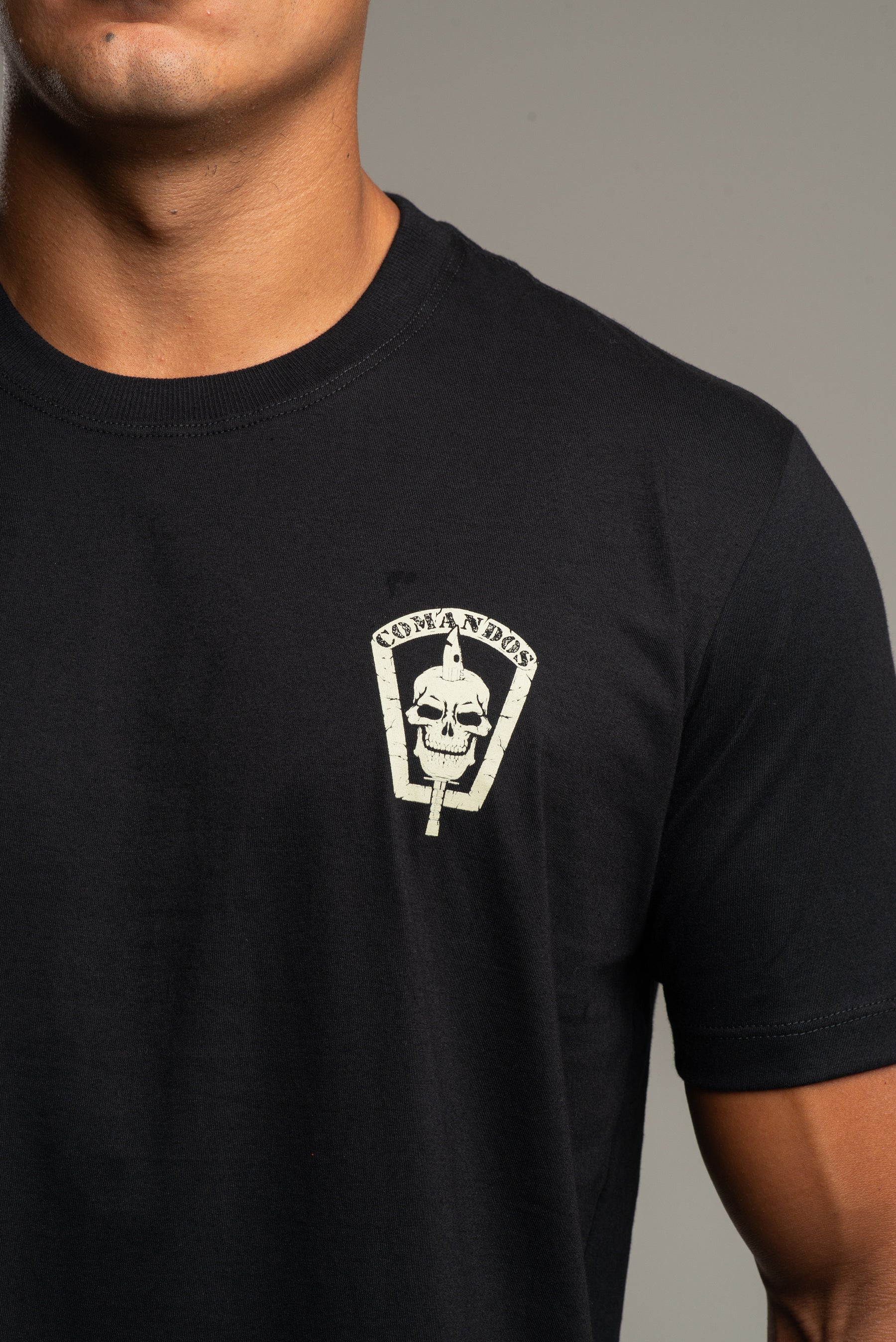 COMMANDS T-SHIRT