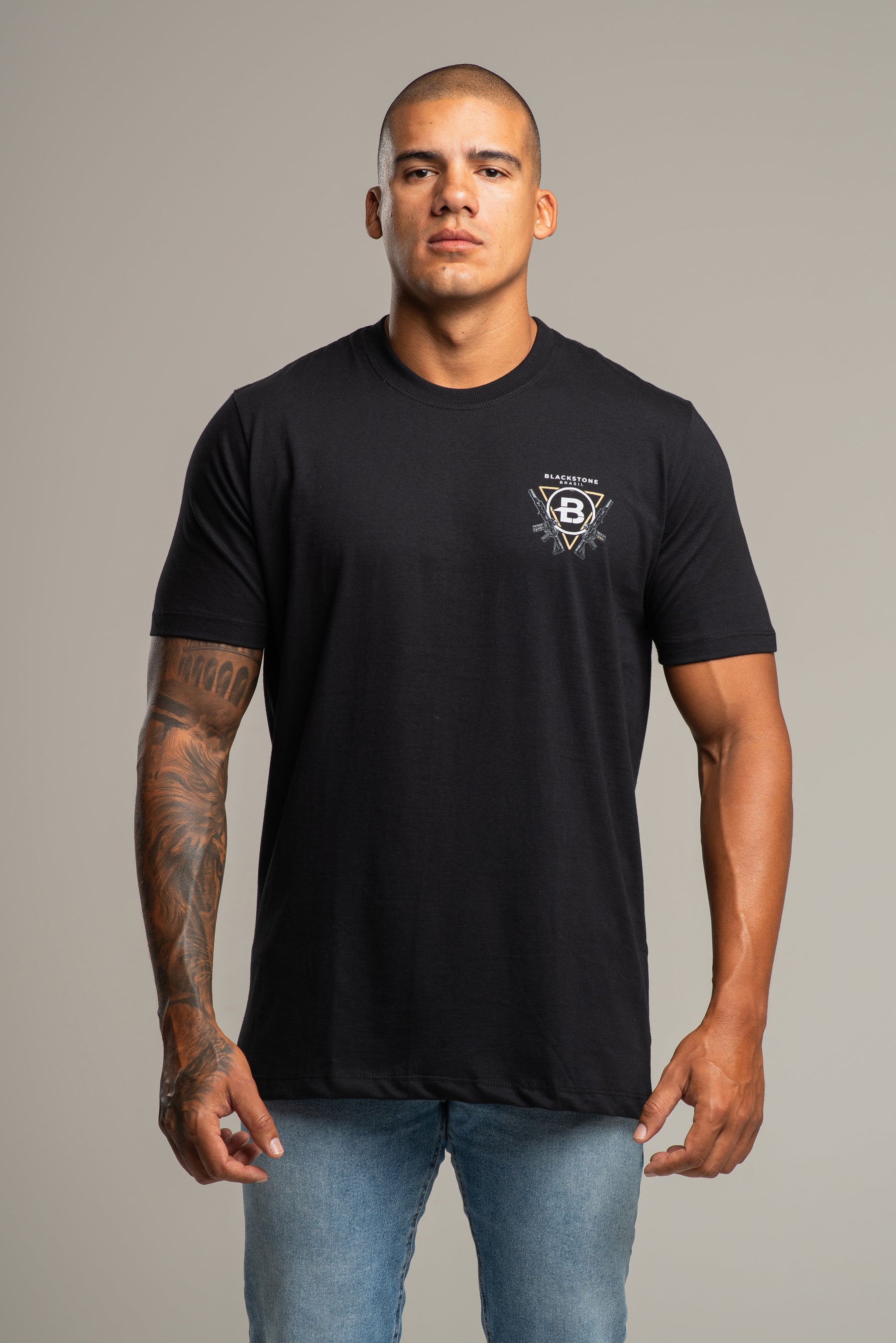 VIOLENCE ART T-SHIRT