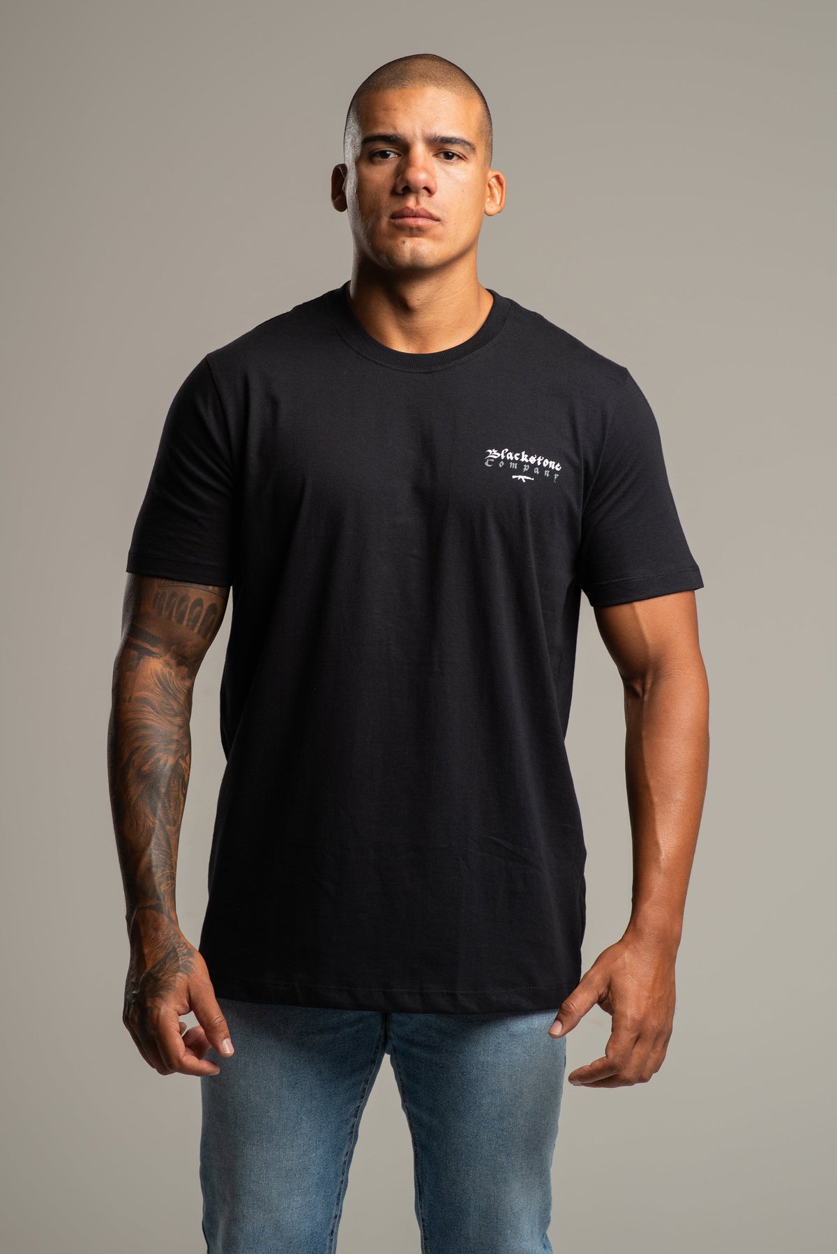 T-SHIRT HELLO DARKNESS